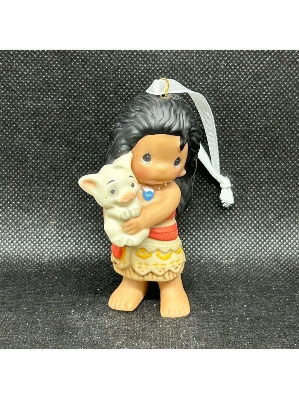 2020 Hallmark LE Disney Precious Moments Moana & Pua ornament